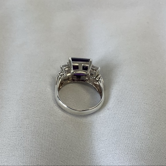 Silver ring - Picture 3 of 5